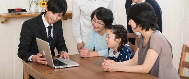 パソコンのトラブルにお伺いして修理します！